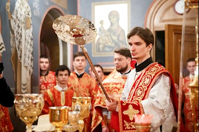 Ночное пасхальное богослужение в Свято-Троицком кафедральном соборе Саратова