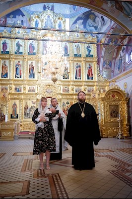 Митрополит Игнатий принял участие в Таинстве Крещения в качестве восприемника