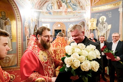 Ночное пасхальное богослужение в Свято-Троицком кафедральном соборе Саратова