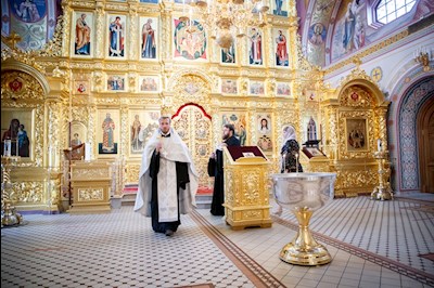Митрополит Игнатий принял участие в Таинстве Крещения в качестве восприемника