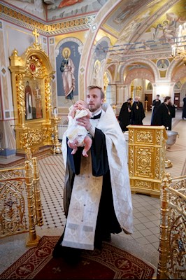 Митрополит Игнатий принял участие в Таинстве Крещения в качестве восприемника