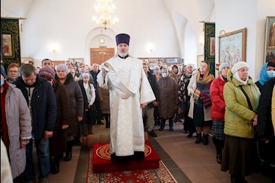 Митрополит Игнатий совершил Божественную литургию в храме Архангела Михаила с. Михайловка