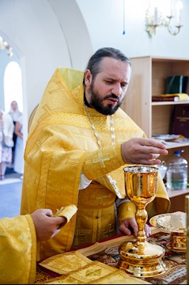 В селе Синенькие совершена первая за 85 лет Божественная литургия