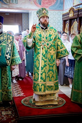 Божественная литургия в Иоанновском женском монастыре