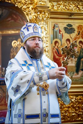 Митрополит Игнатий совершил Божественную литургию в Свято-Троицком кафедральном соборе г. Саратова