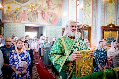 Божественная литургия в Иоанновском женском монастыре