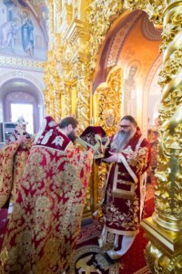 Митрополит Лонгин и Митрополит Иоанн совершили панихиду по Митрополиту Нежинскому и Прилукскому Иринею в 40-й день его кончины