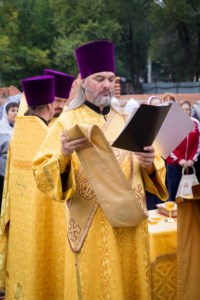 Совершен чин основания храма в честь Тихвинской иконы Божией Матери