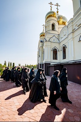 Божественная литургия в Иоанновском женском монастыре