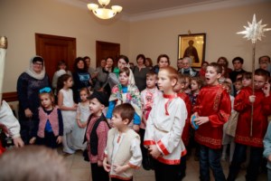 В Свято-Троицкого кафедральном соборе прошел традиционный Рождественский праздник для воспитанников и педагогов воскресных школ города