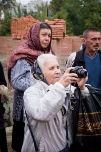 Совершен чин основания храма в честь Тихвинской иконы Божией Матери