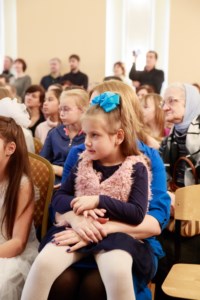 В Свято-Троицкого кафедральном соборе прошел традиционный Рождественский праздник для воспитанников и педагогов воскресных школ города