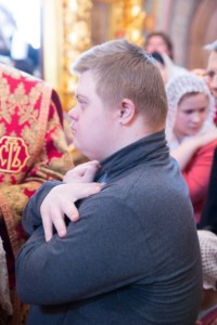 Митрополит Лонгин совершил Божественную литургию в Свято-Троицком кафедральном соборе г.Саратова