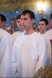 Крещальная литургия в Свято-Троицком соборе Саратова