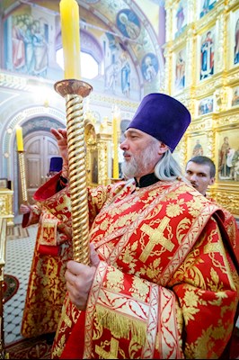 В канун Собора Саратовских святых совершено соборное архиерейское богослужение