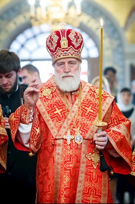 В канун Собора Саратовских святых совершено соборное архиерейское богослужение
