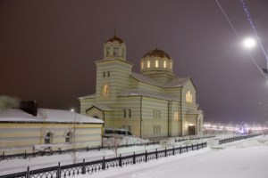 Великое освящение храма во имя святителя Спиридона Тримифунтского г. Саратова и Божественная литургия в новоосвященном храме