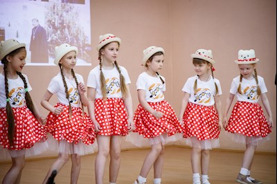 Митрополит Игнатий посетил 10-летний юбилей центра «Колосок»