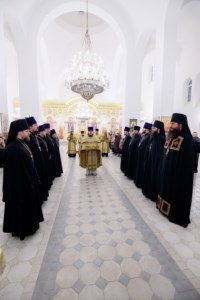 Великое освящение храма во имя святителя Спиридона Тримифунтского г. Саратова и Божественная литургия в новоосвященном храме