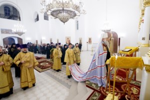 Великое освящение храма во имя святителя Спиридона Тримифунтского г. Саратова и Божественная литургия в новоосвященном храме