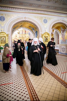 В канун Собора Саратовских святых совершено соборное архиерейское богослужение