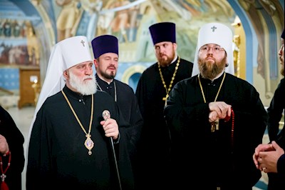 В канун Собора Саратовских святых совершено соборное архиерейское богослужение