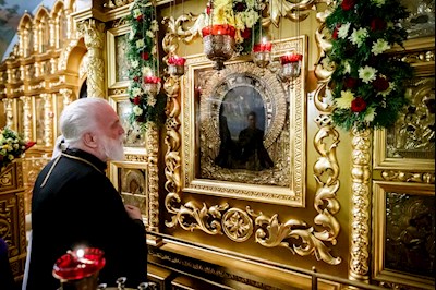 В канун Собора Саратовских святых совершено соборное архиерейское богослужение