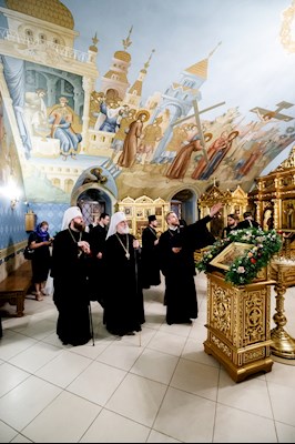 В канун Собора Саратовских святых совершено соборное архиерейское богослужение