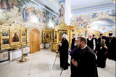 В канун Собора Саратовских святых совершено соборное архиерейское богослужение