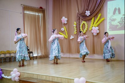 Митрополит Игнатий посетил 10-летний юбилей центра «Колосок»