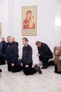 Великое освящение храма во имя святителя Спиридона Тримифунтского г. Саратова и Божественная литургия в новоосвященном храме