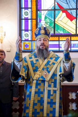 Выпускники СПДС в священном сане совершили богослужение