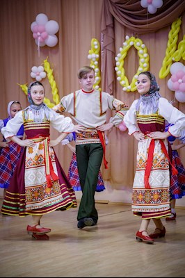 Митрополит Игнатий посетил 10-летний юбилей центра «Колосок»