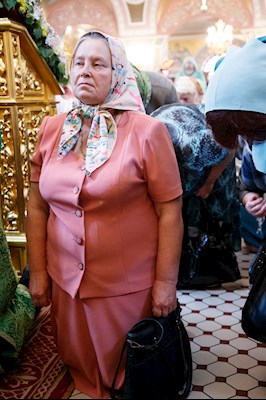 Митрополит Игнатий совершил Божественную литургию и вечерню в Свято-Троицком кафедральном соборе г. Саратова
