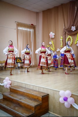 Митрополит Игнатий посетил 10-летний юбилей центра «Колосок»