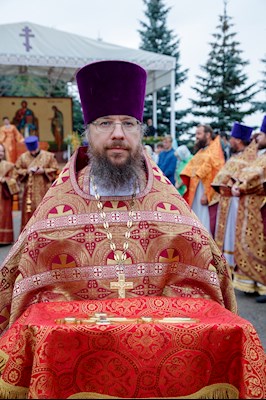 Божественная литургия в Вавиловом Доле