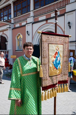 Митрополит Игнатий совершил Божественную литургию и вечерню в Свято-Троицком кафедральном соборе г. Саратова