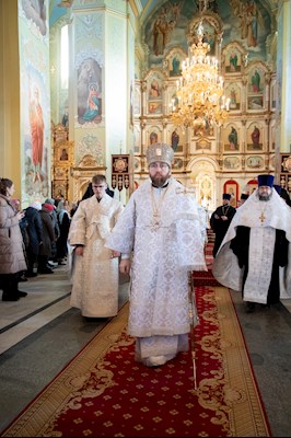 Встреча саратовских святителей в Покровском соборе
