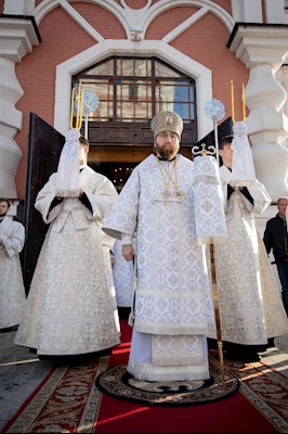 Встреча саратовских святителей в Покровском соборе