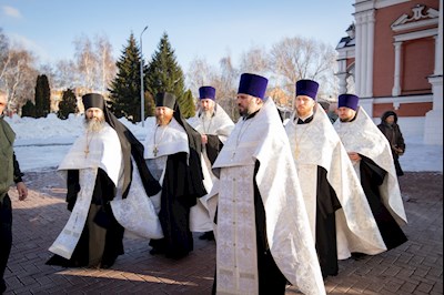 Встреча саратовских святителей в Покровском соборе