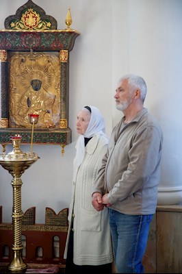 Выпускники СПДС в священном сане совершили богослужение