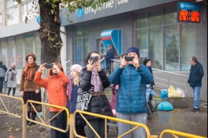 В Саратове в день празднования в честь Казанской иконы Божией Матери и День народного единства прошел крестный ход