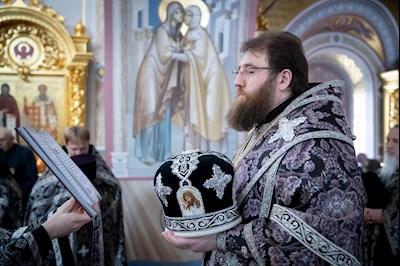 Литургия Преждеосвященных Даров в Свято-Троицком кафедральном соборе г. Саратова