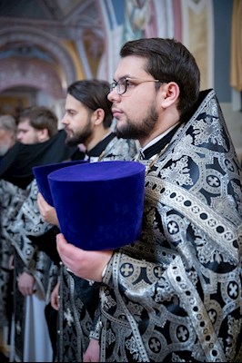 Литургия Преждеосвященных Даров в Свято-Троицком кафедральном соборе г. Саратова