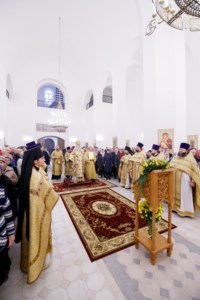 Великое освящение храма во имя святителя Спиридона Тримифунтского г. Саратова и Божественная литургия в новоосвященном храме