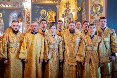 Митрополит Игнатий совершил Божественную литургию в Свято-Троицком кафедральном соборе г. Саратова