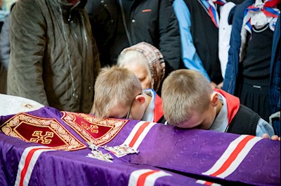 Встреча саратовских святителей в Покровском соборе