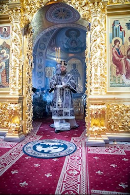 Литургия Преждеосвященных Даров в Свято-Троицком кафедральном соборе г. Саратова