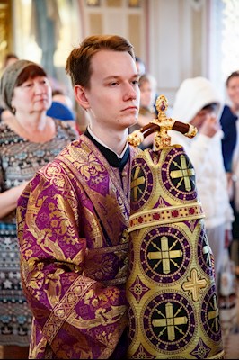 Великая вечерня в соединении с Литургией святителя Василия Великого в Свято-Троицком кафедральном соборе г. Саратова