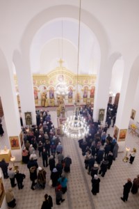 Великое освящение храма во имя святителя Спиридона Тримифунтского г. Саратова и Божественная литургия в новоосвященном храме